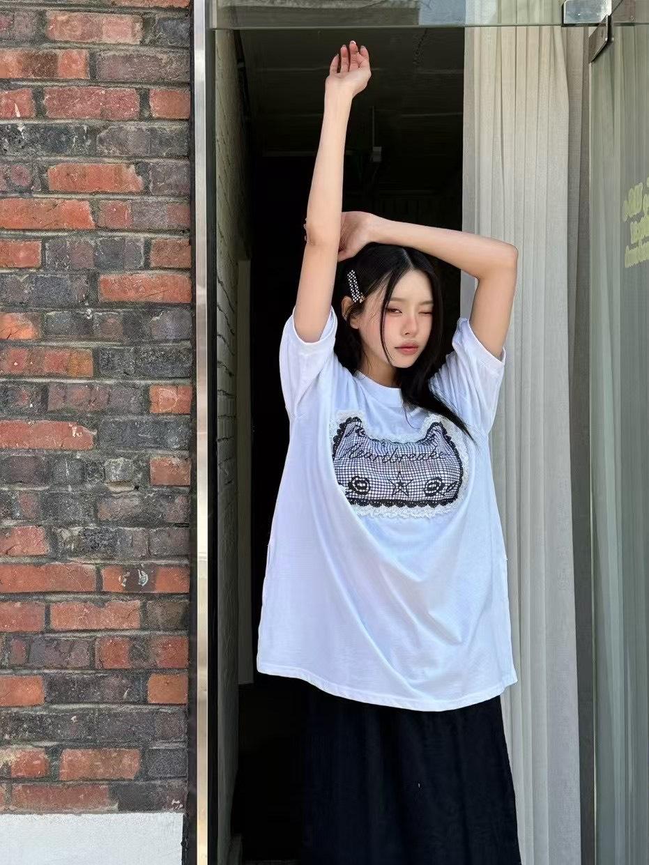 「手寫夢境」拼布蕾絲寬版Tee