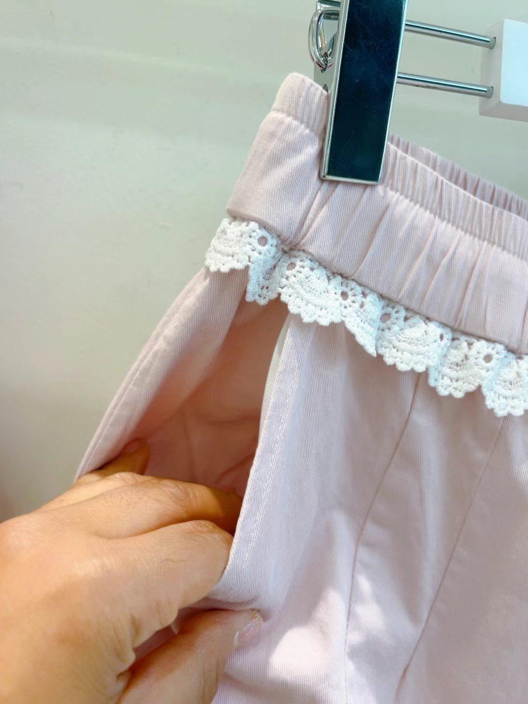 「Lace Span」蕾絲彈力休閒褲