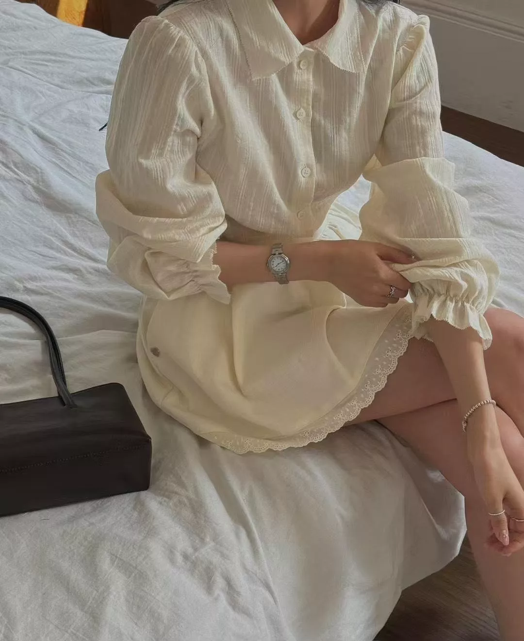 Lace Me Up 蕾絲甜心短裙褲