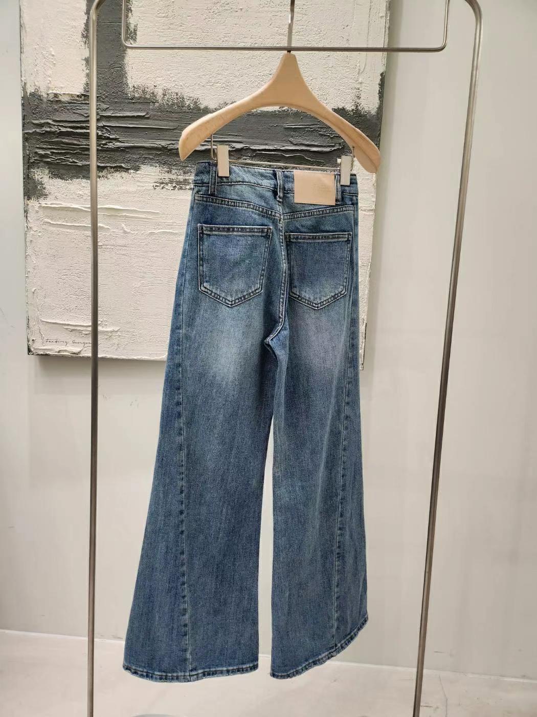 Leggy Vibe．高腰顯瘦喇叭牛仔褲