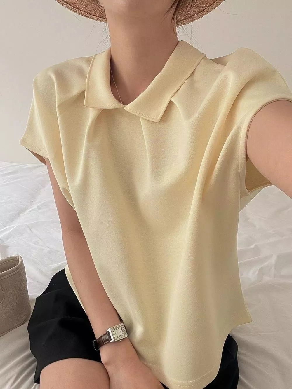 奶油感短袖上衣