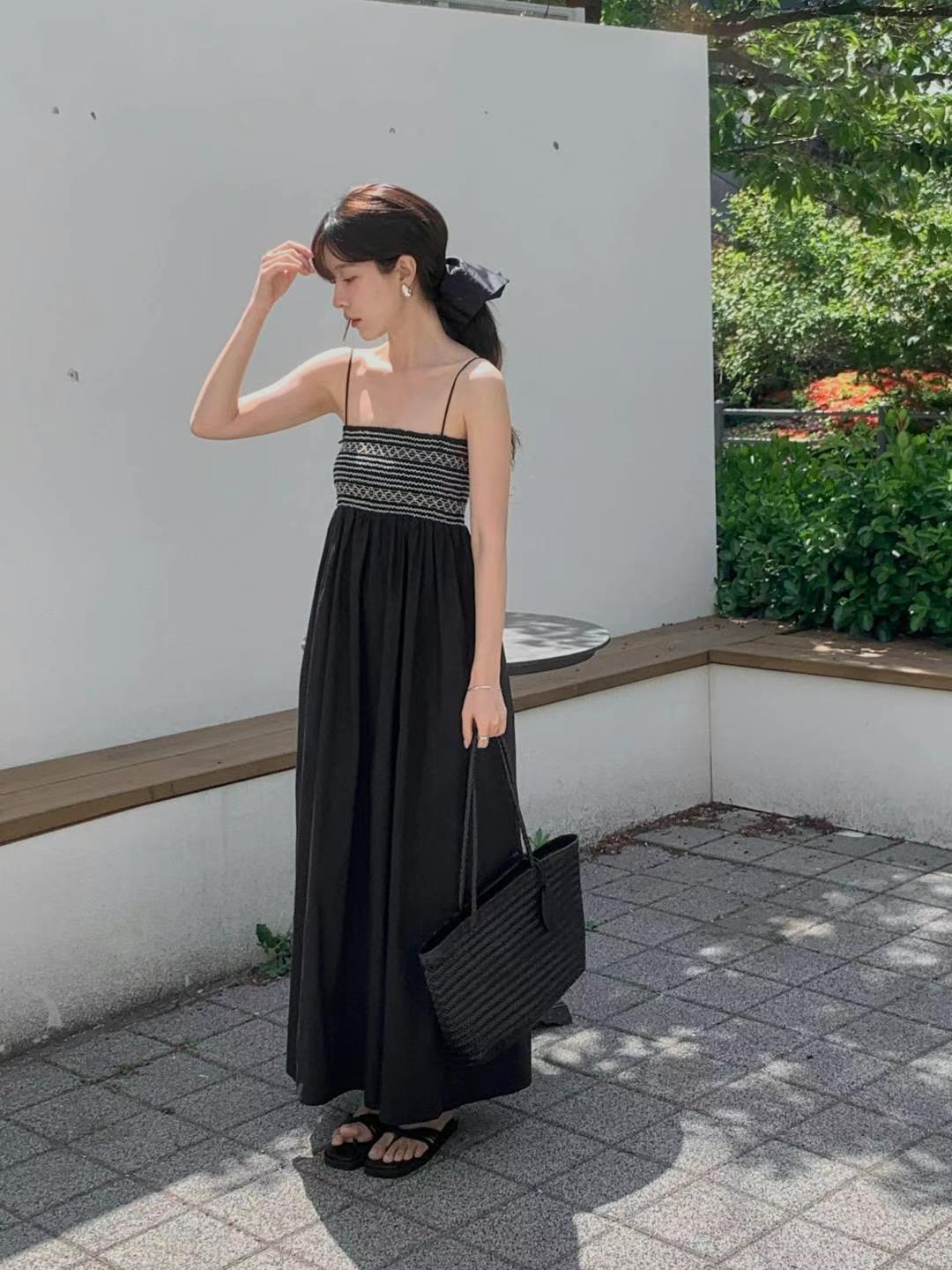 民族刺繡細肩洋裝