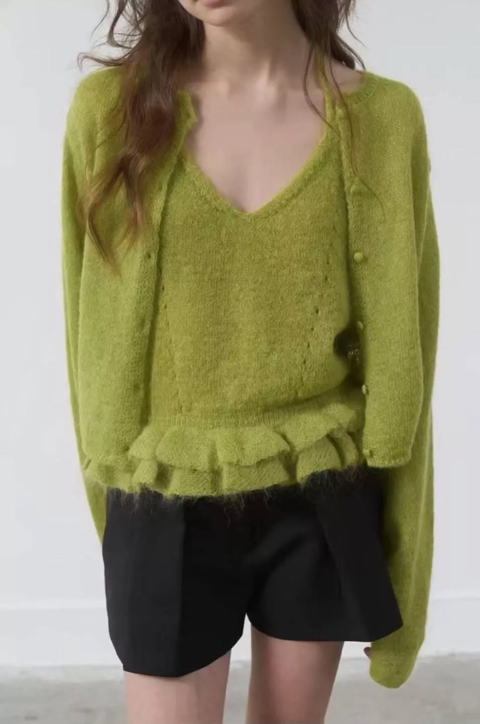 針織毛感短版開襟外套