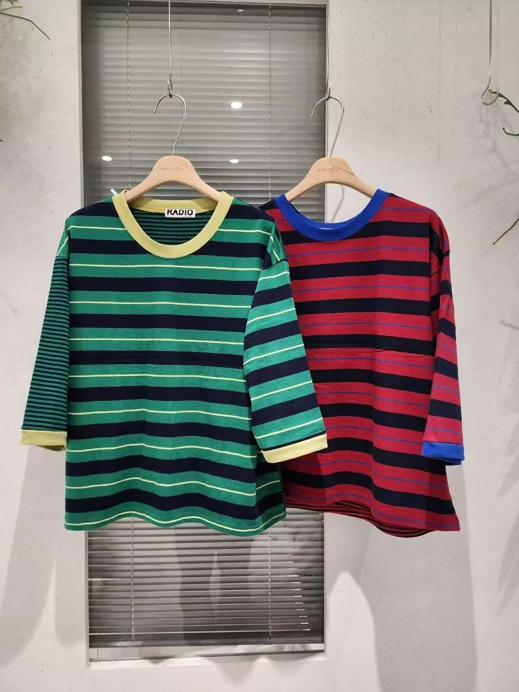 撞色泡泡糖・復古條紋七分袖Tee