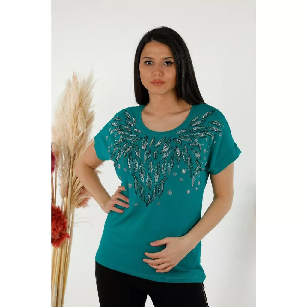 土耳其KAZEE-湖泊綠葉片燙鑽圓領短袖上衣(中大尺碼服飾)