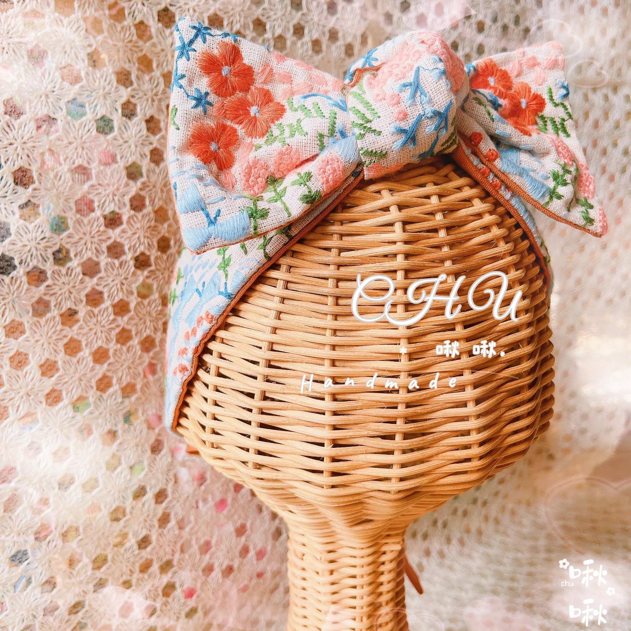 刺繡橘色花花 (米白色)