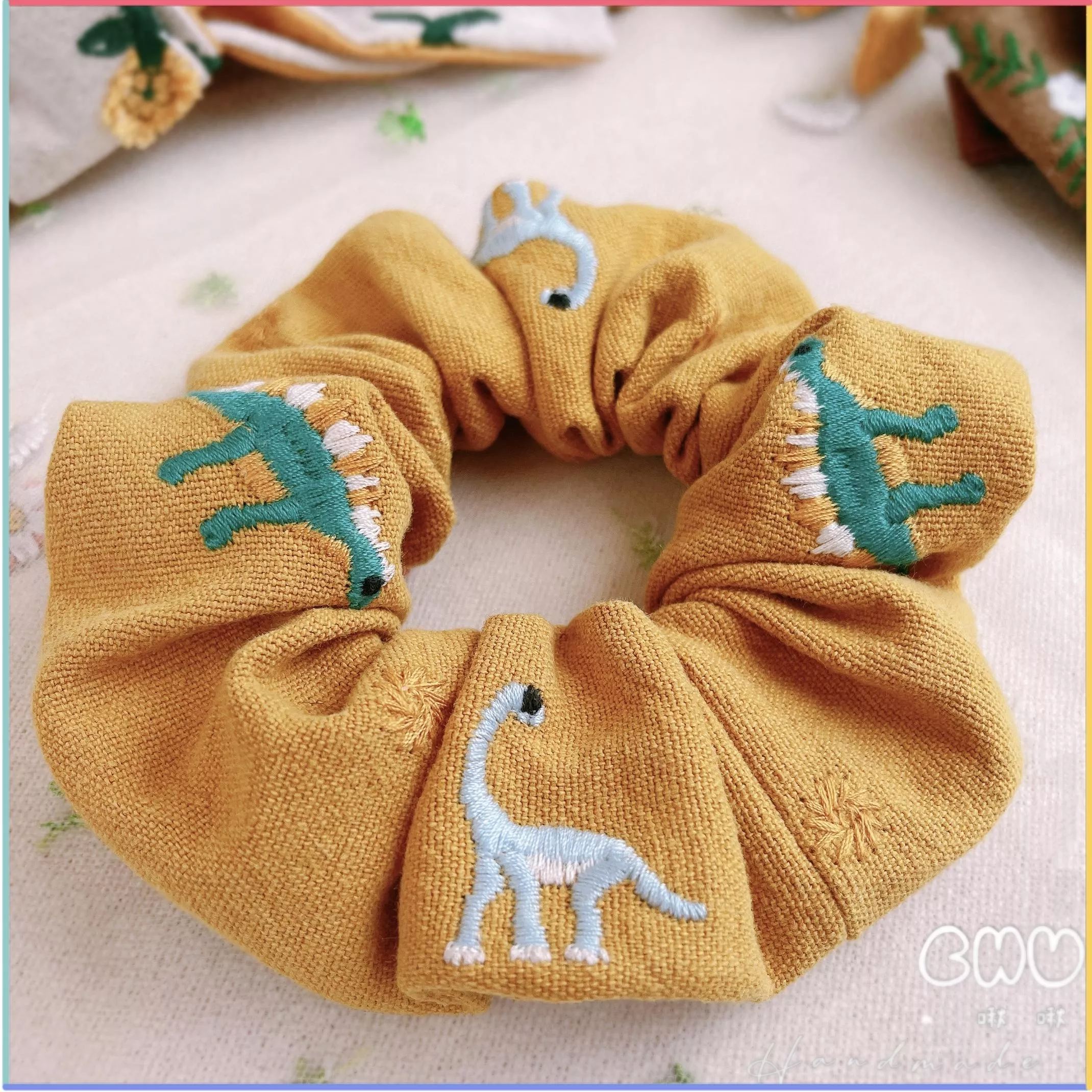 刺繡款｜恐龍 🦕｜大腸圈圈