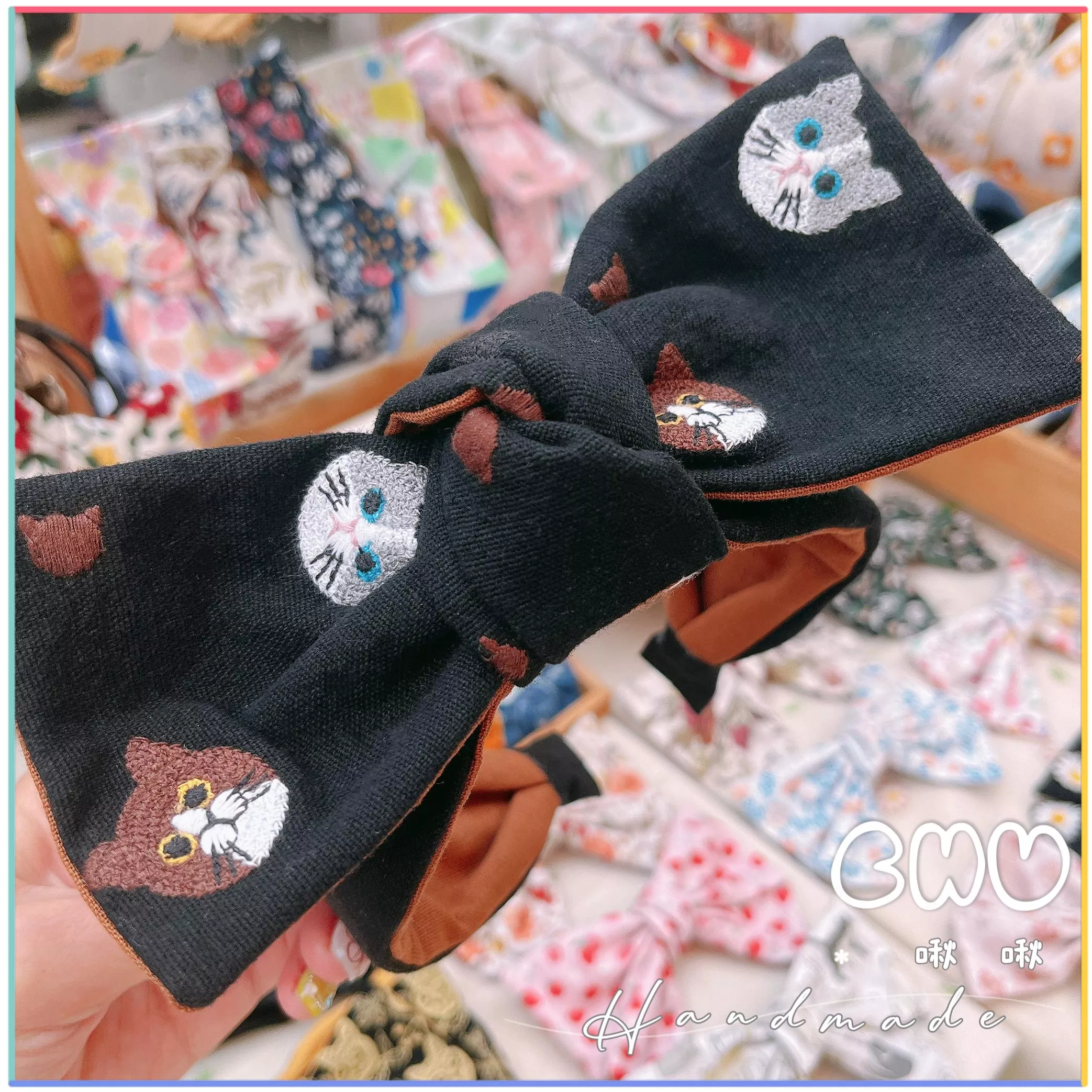 刺繡款｜貓貓(黑色➕咖啡)｜寬版 蝴蝶結髮箍