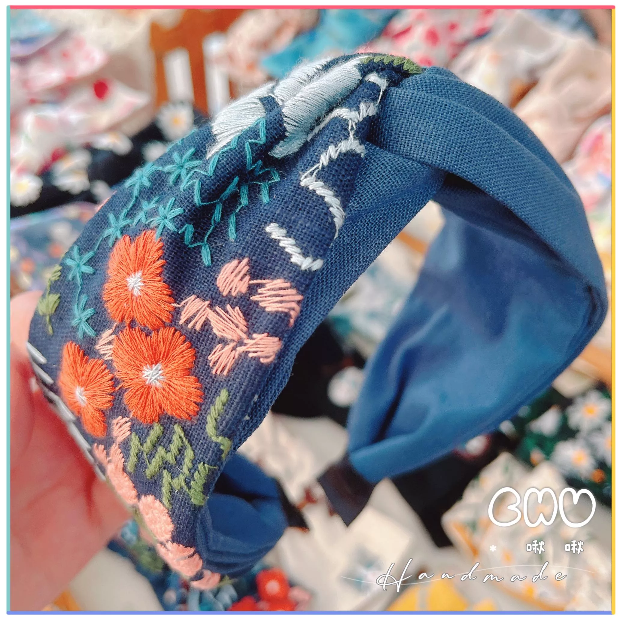 刺繡款｜橘色花花(深藍)｜寬版 交叉髮箍