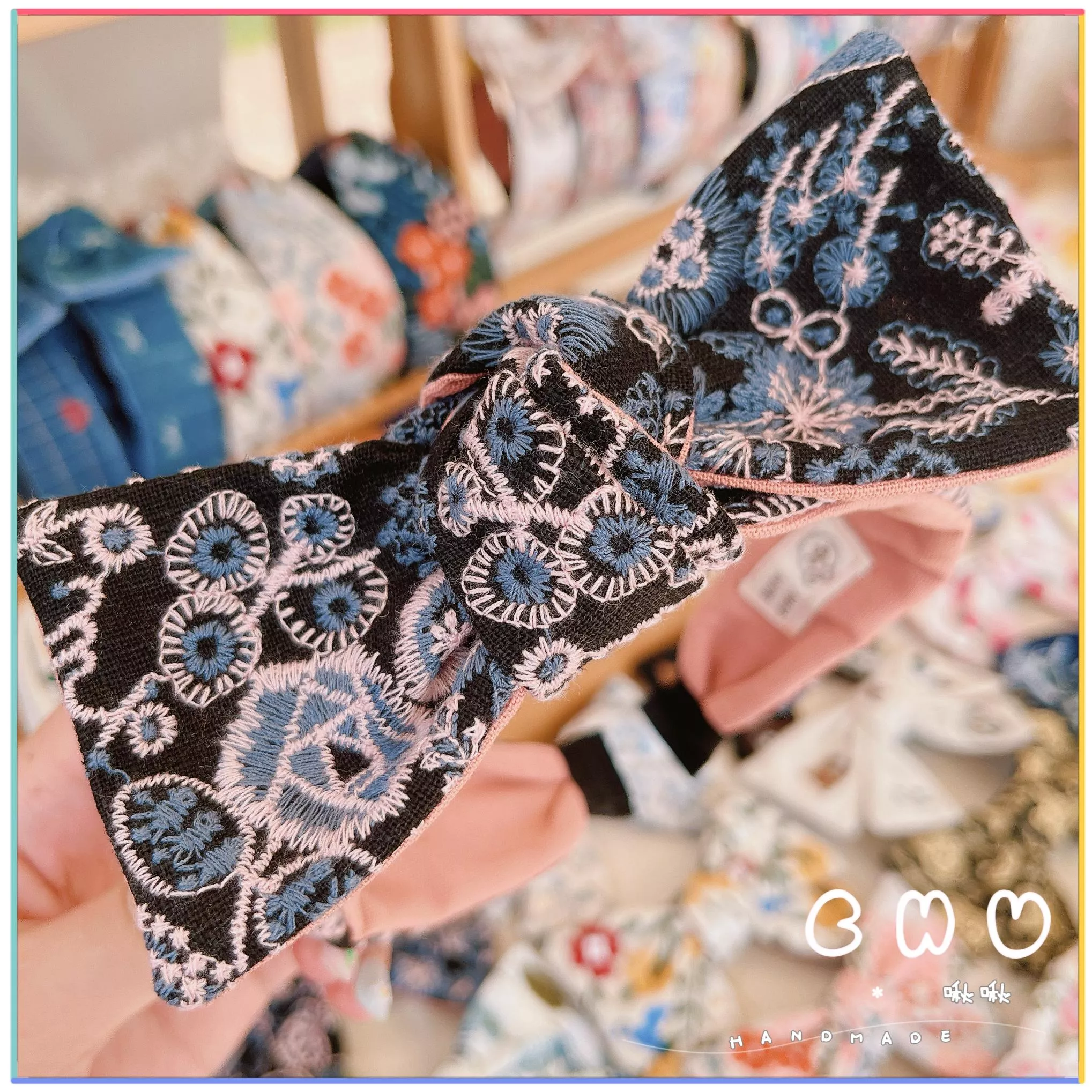 刺繡款｜氣質小姐姐(黑色)｜細版 蝴蝶結 髮箍