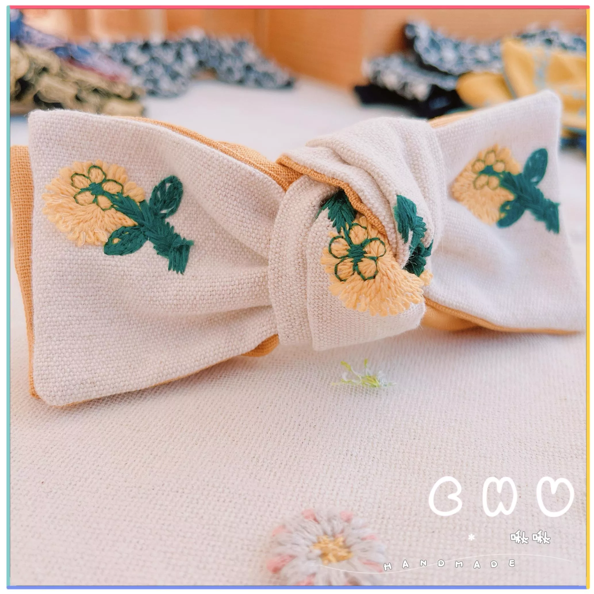 刺繡款｜立體-奶油小捲花｜啾啾 馬尾夾