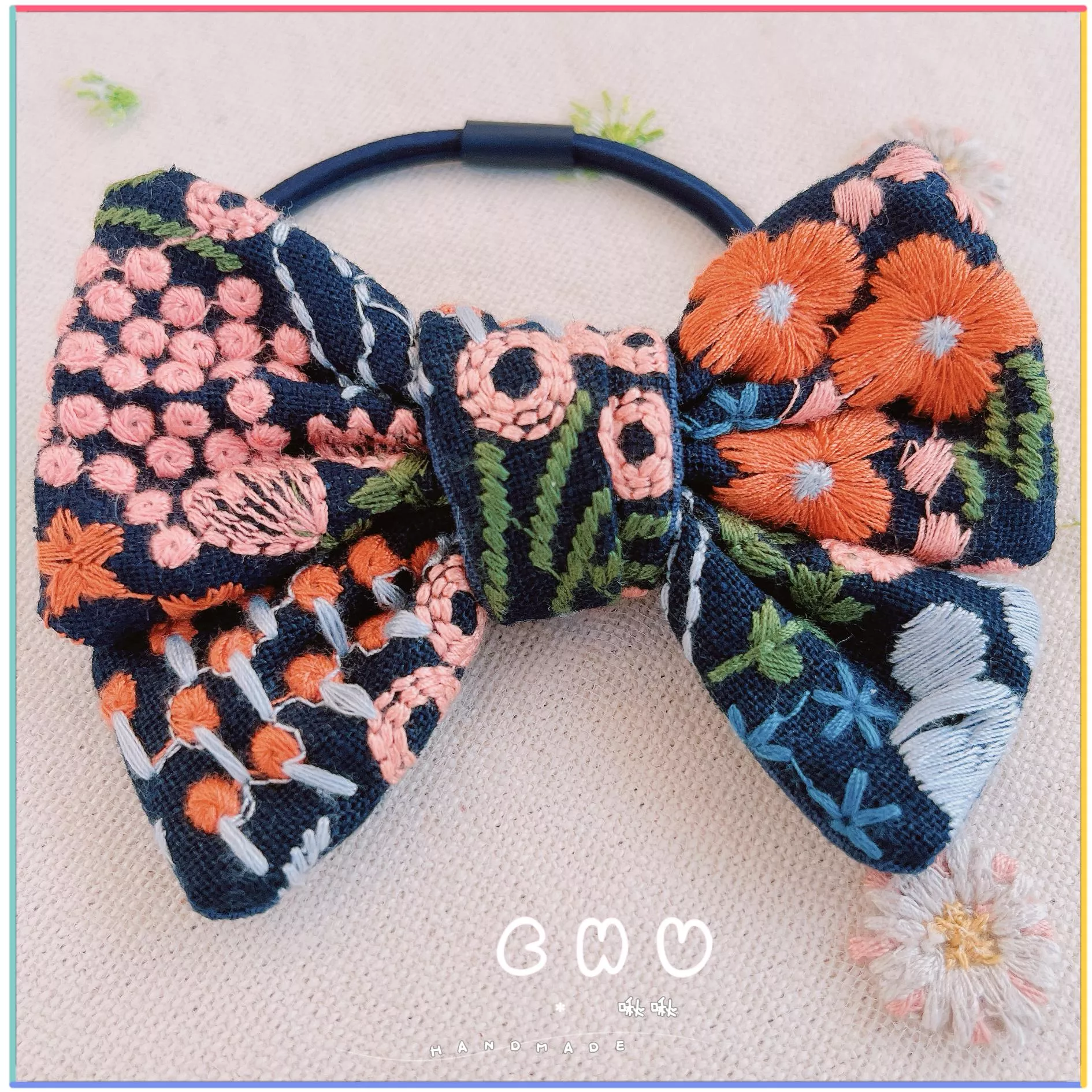 刺繡款｜橘色花花(深藍色)｜綁綁 小髮圈