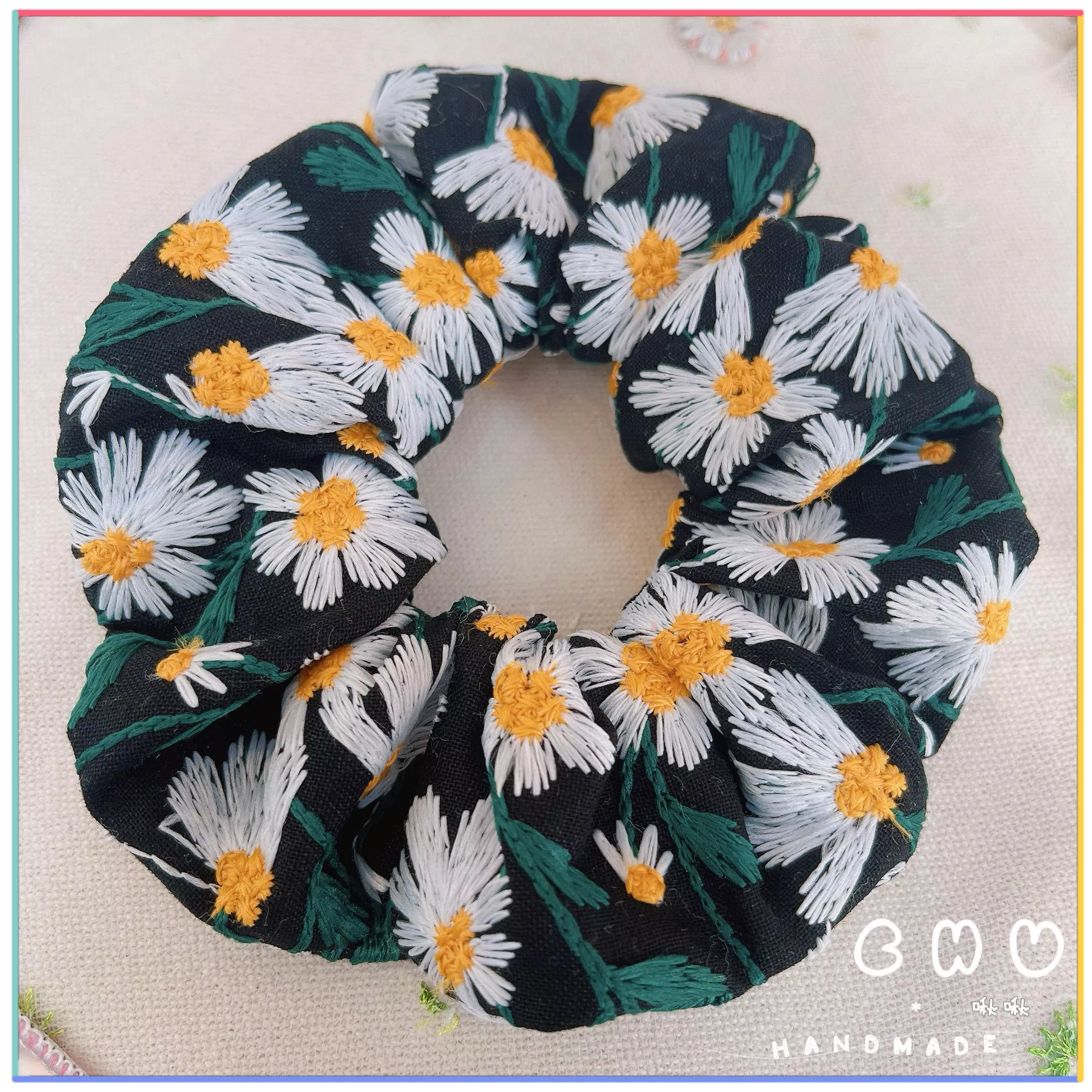 刺繡款｜滿版雛菊🌼(黑色)｜大腸圈圈