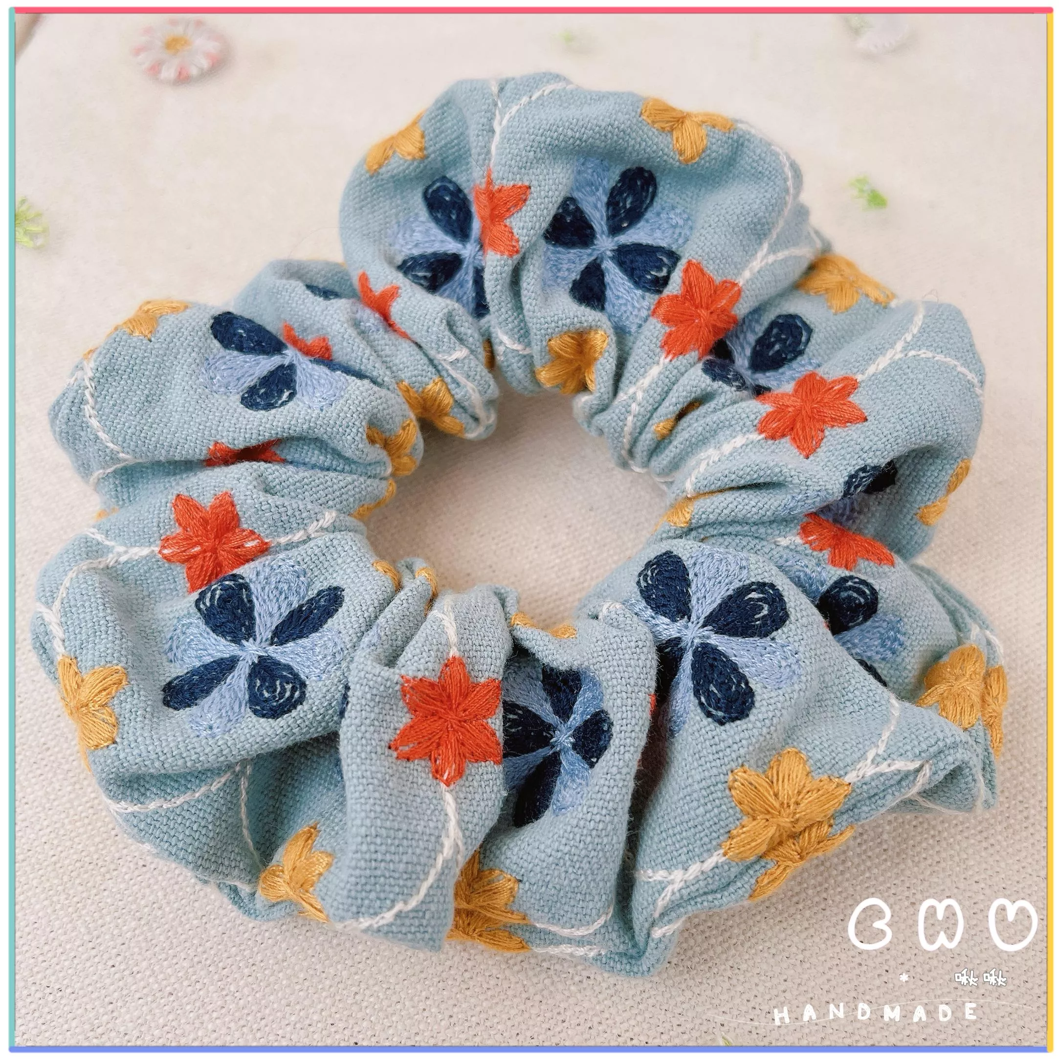 刺繡款｜花磚 (天空藍)｜大腸圈圈