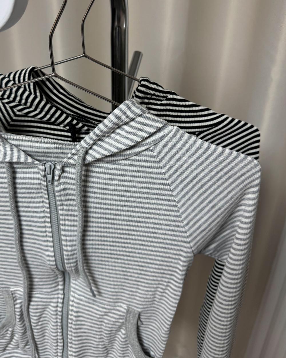 Striped coat(2color)