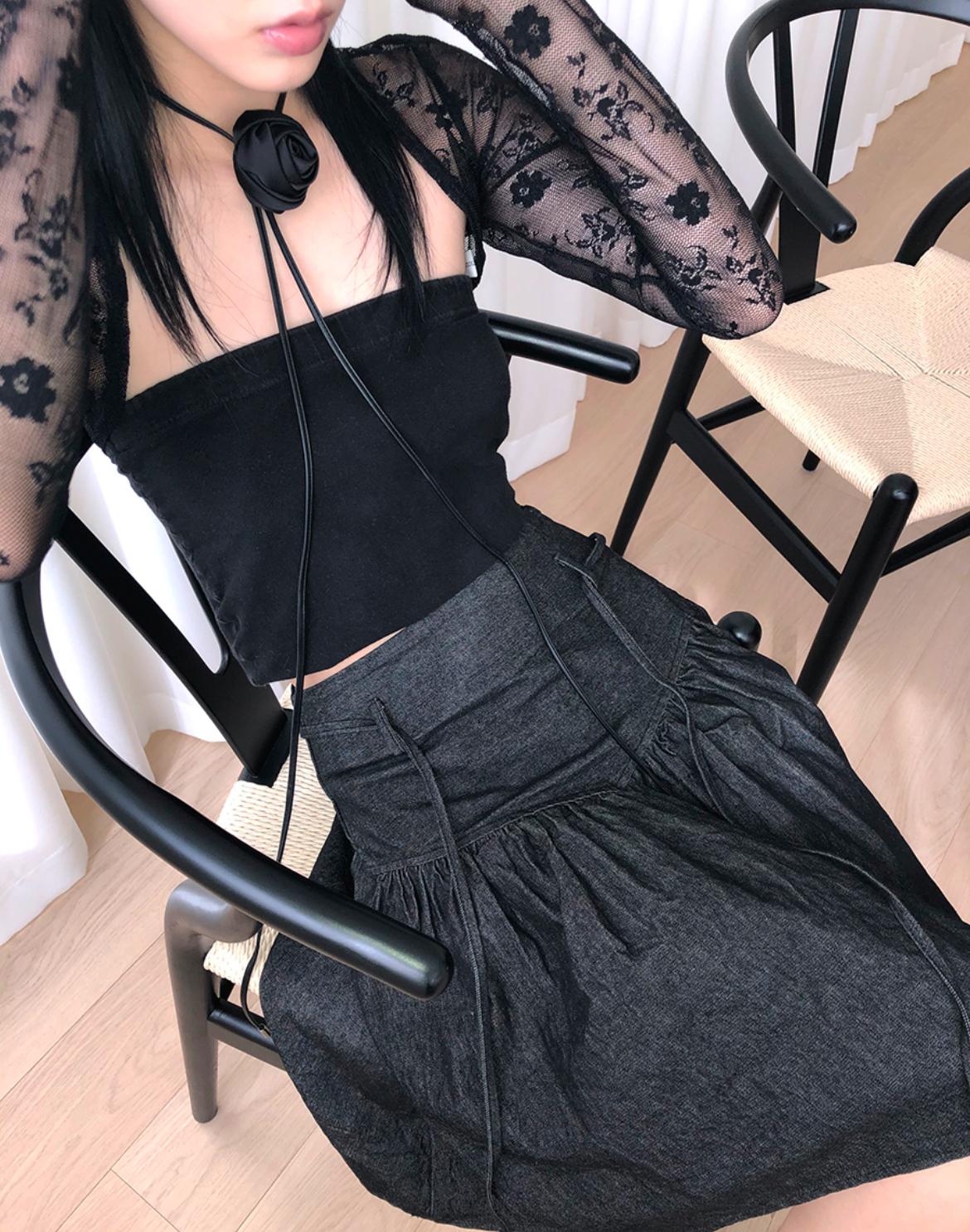 Black Rose Long Strap Choker