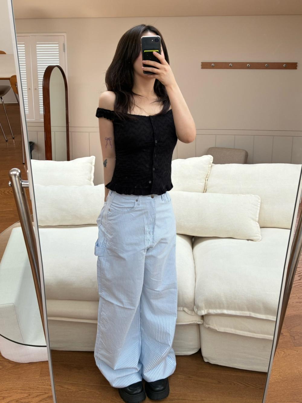 punching frill cropped button blouse(2color)