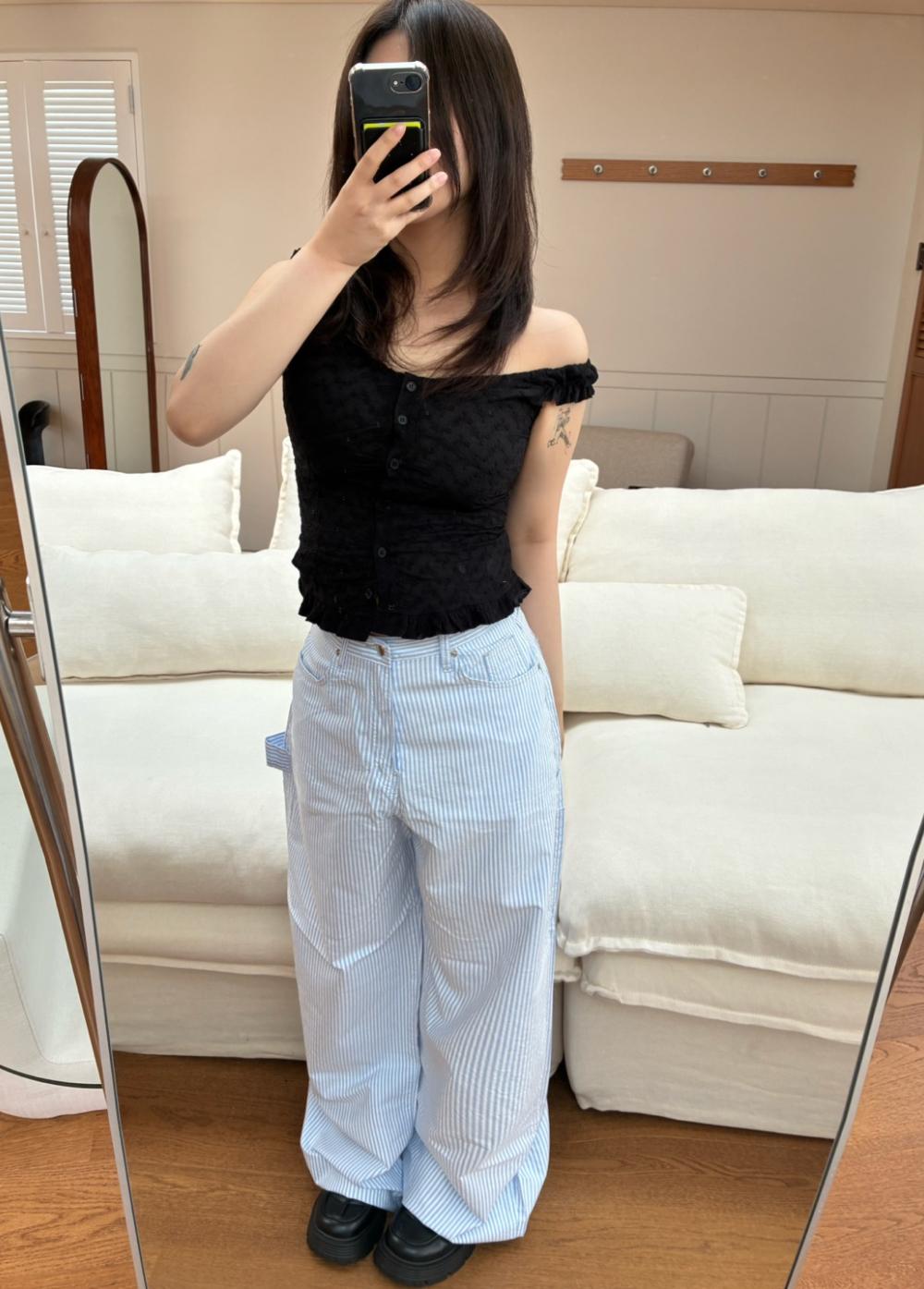 punching frill cropped button blouse(2color)