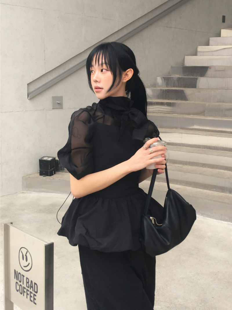 Softly Puff Blouse(2color)