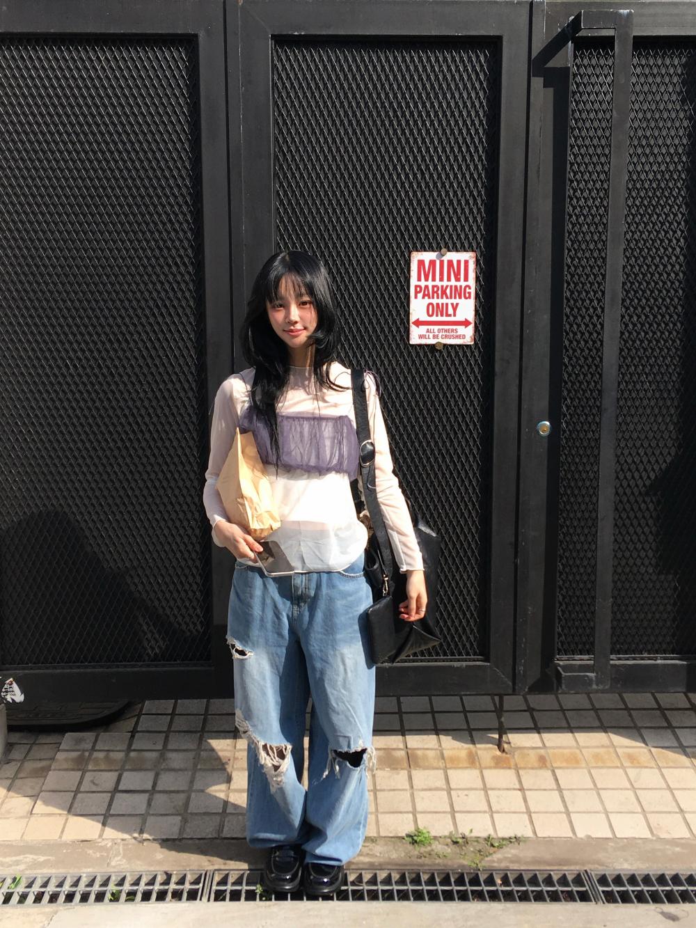 (OOTJ)Ripped damage jeans