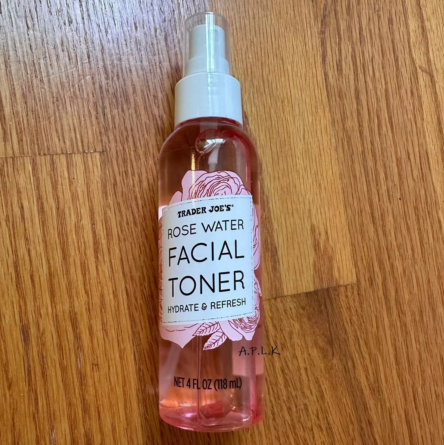 Trader Joe’s 爽膚保濕玫瑰水 118ml