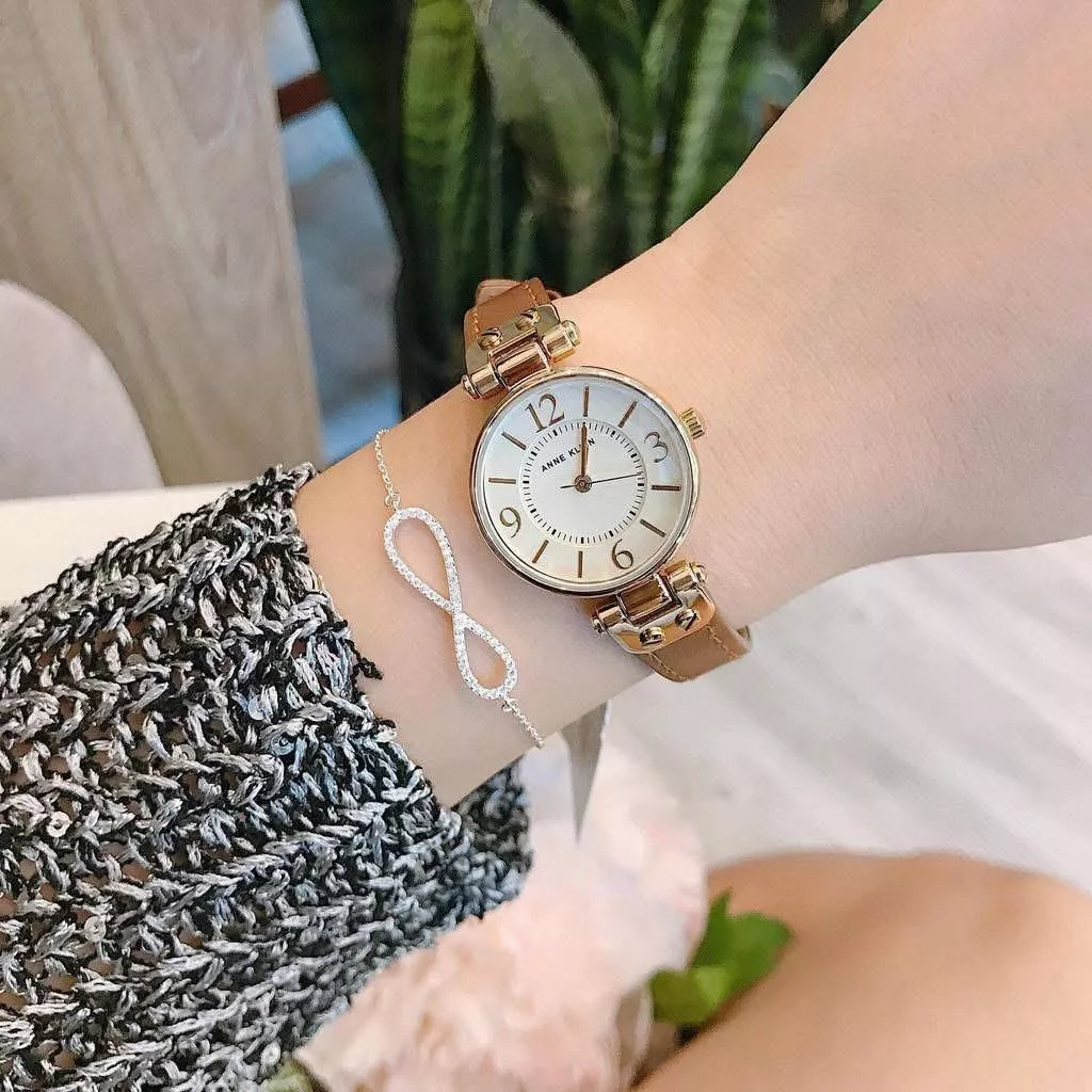 Anne Klein 焦糖香檳羅馬腕錶｜皮革26mm 文藝復古小錶款