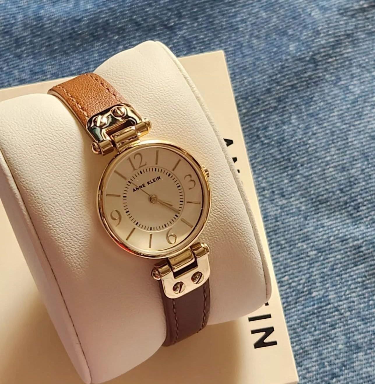 Anne Klein 焦糖香檳羅馬腕錶｜皮革26mm 文藝復古小錶款