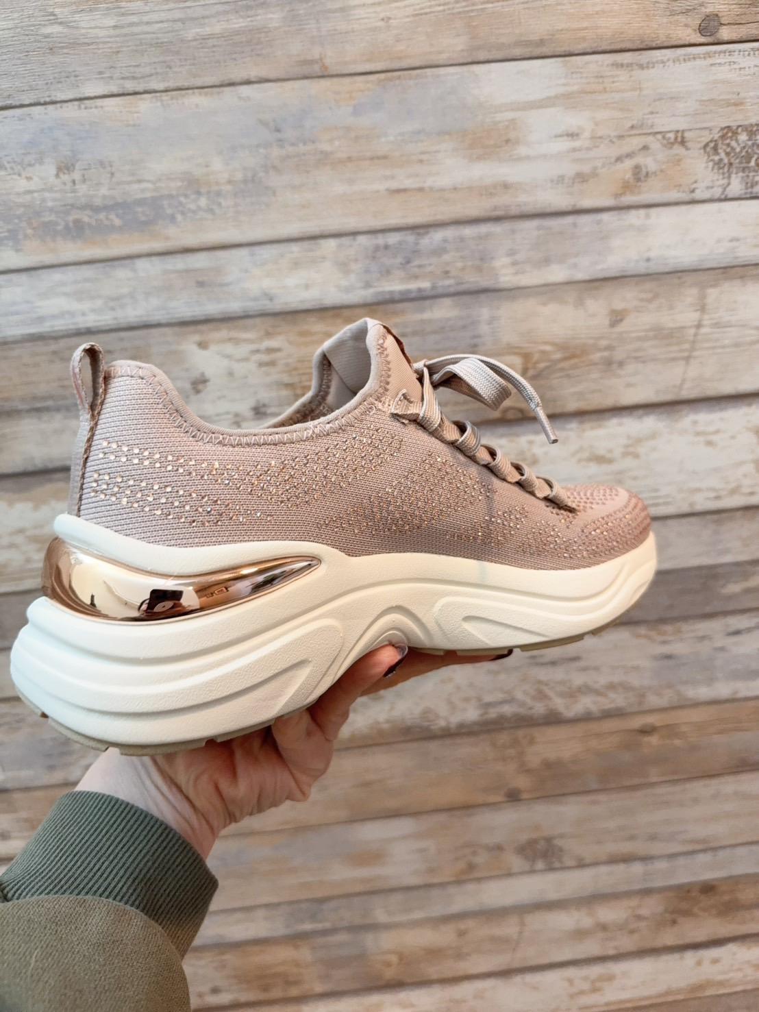 Skechers 女款厚底球鞋｜閃耀鑽飾玫瑰粉・稀有甜美奶茶色設計款