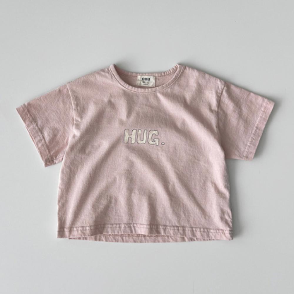 ONU 英文字樣HUG短袖上衣