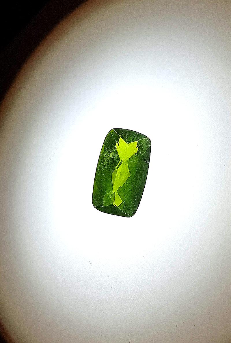 [S033]  [捷克產地直銷 保證真品] 捷克隕石鑽切-長方13x8MM 5.1 ct 招財、避邪、好運到