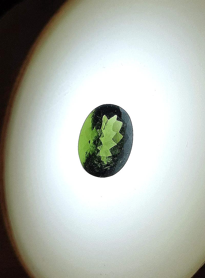 [S035]  [捷克產地直銷 保證真品] 捷克隕石鑽切-橢圓13x10MM 5.85 ct 招財、避邪、好運到