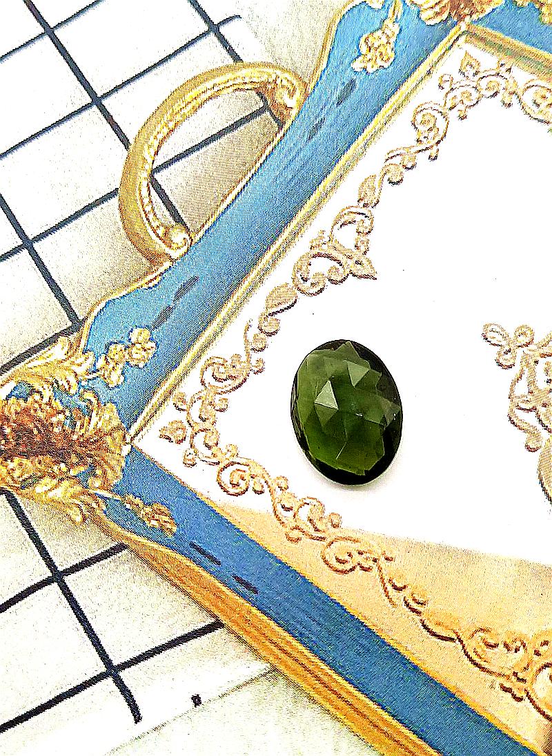 [S037]  [捷克產地直銷 保證真品] 捷克隕石鑽切-橢圓15x12MM 6.3 ct 招財、避邪、好運到