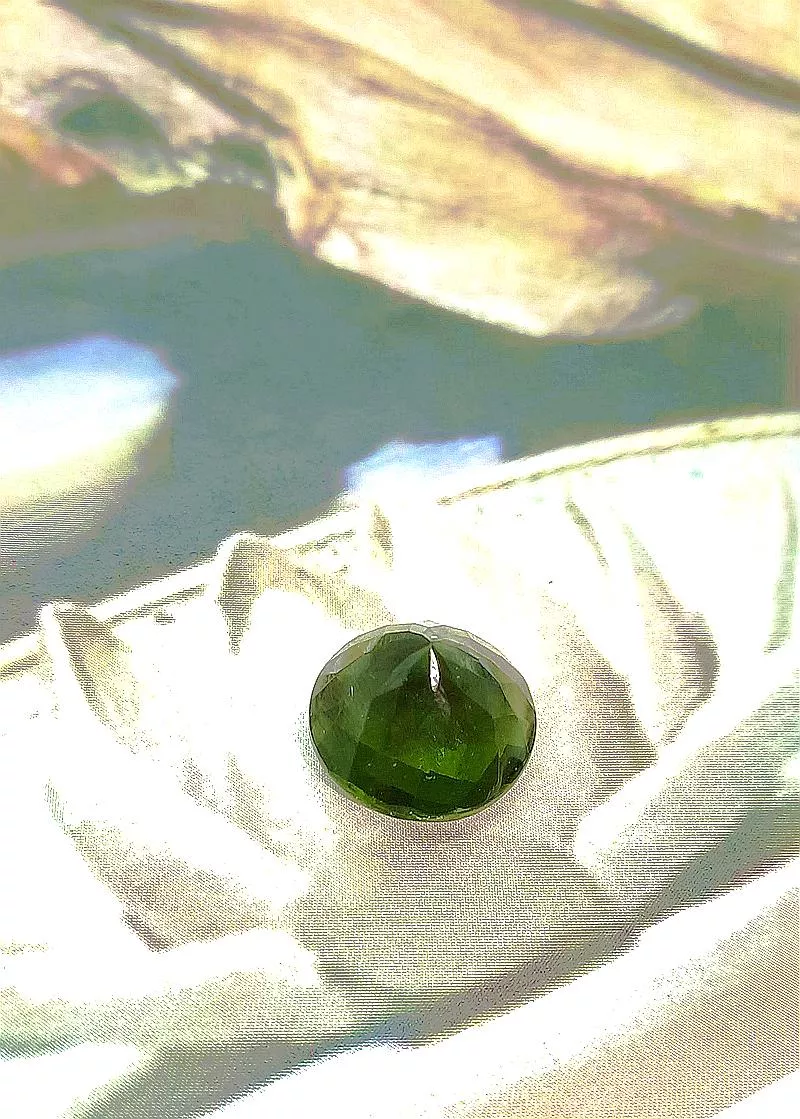 [S038]  [捷克產地直銷 保證真品] 捷克隕石鑽切-圓形13MM 7 ct 招財、避邪、好運到