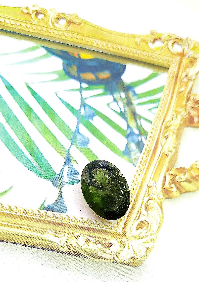 [S039]  [捷克產地直銷 保證真品] 捷克隕石鑽切-橢圓17x12MM 7.95 ct 招財、避邪、好運到