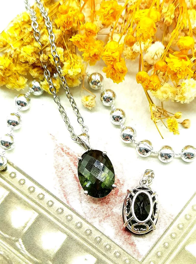 [J078]  [捷克隕石 產地直銷 保證真品] 橢圓10×14mm 捷克隕石項鍊