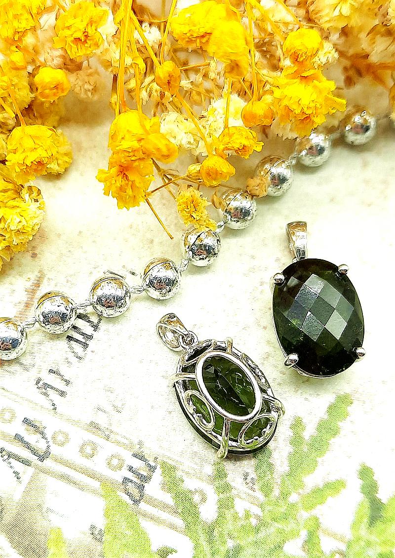[J078]  [捷克隕石 產地直銷 保證真品] 橢圓10×14mm 捷克隕石項鍊