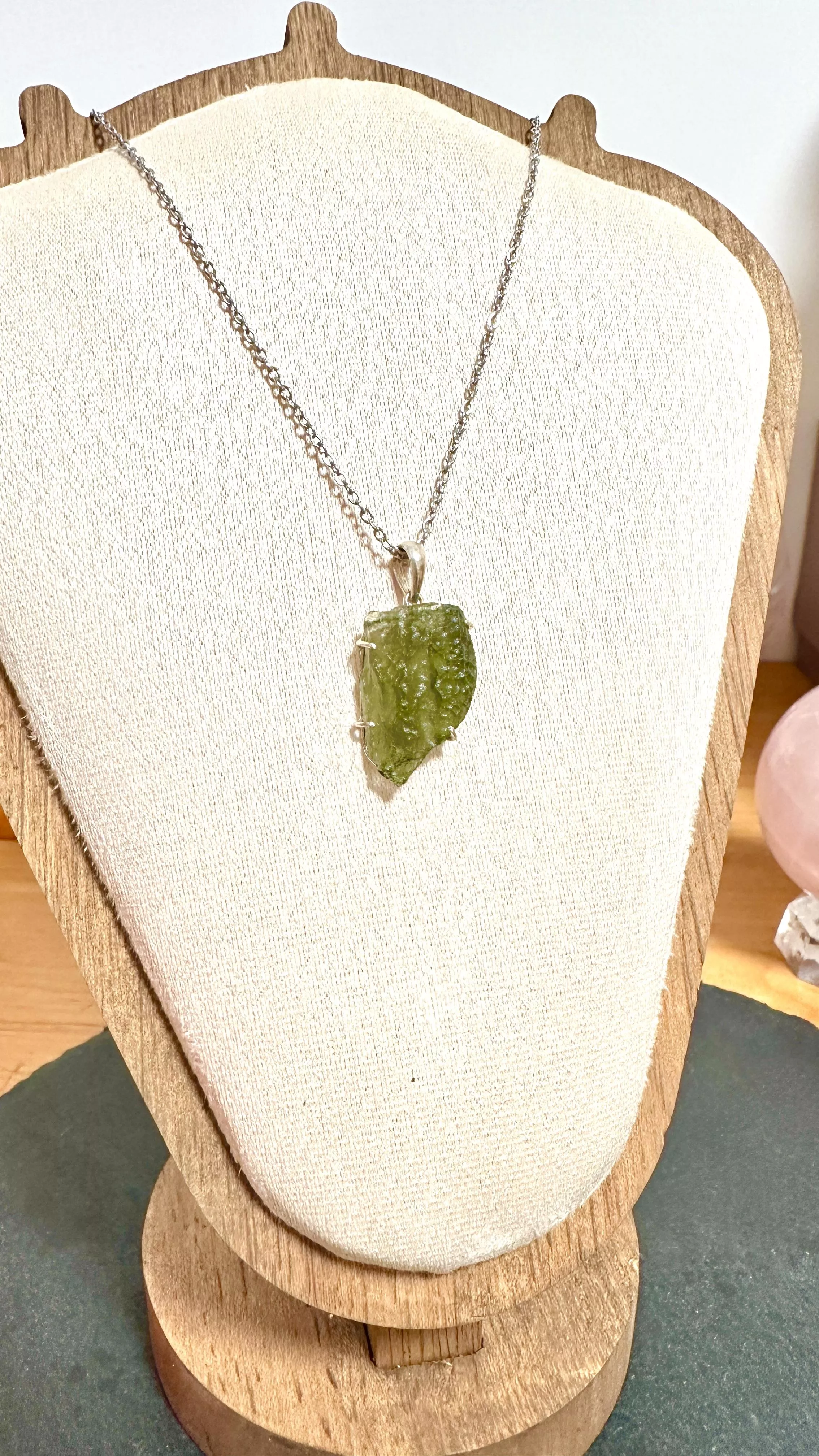 [I320] [捷克隕石 產地直銷] 捷克隕石原礦爪鑲墜 招財 避邪 好運到 100%保證真品