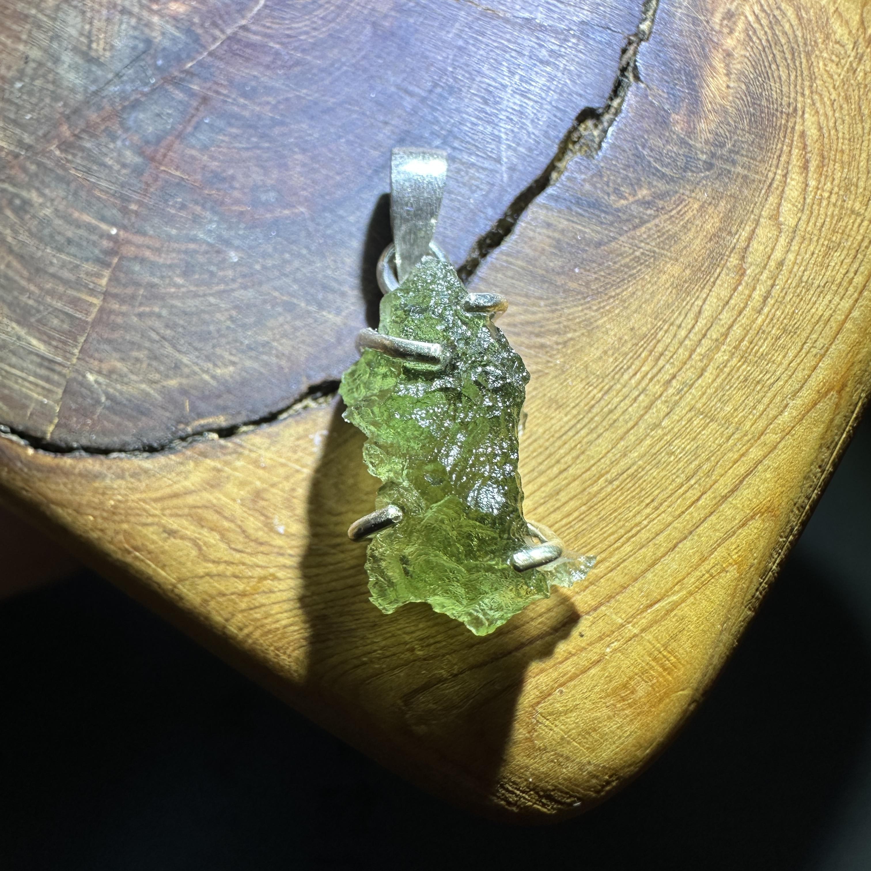 [I344] [捷克隕石 產地直銷] 捷克隕石原礦爪鑲墜 招財 避邪 好運到 100%保證真品
