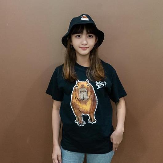 蛤！ 手繪水豚 卡皮巴拉 黑 有趣棉T shirt 純棉 #茉紡工作坊