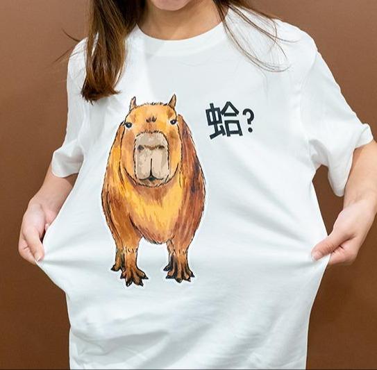 蛤！ 手繪水豚 卡皮巴拉 白 有趣棉T shirt 純棉 #茉紡工作坊