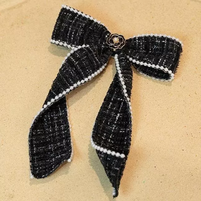 「簡約珍珠山茶花-黑」 手作髮夾小香風 手作商品 手作髮飾 #茉紡工作坊