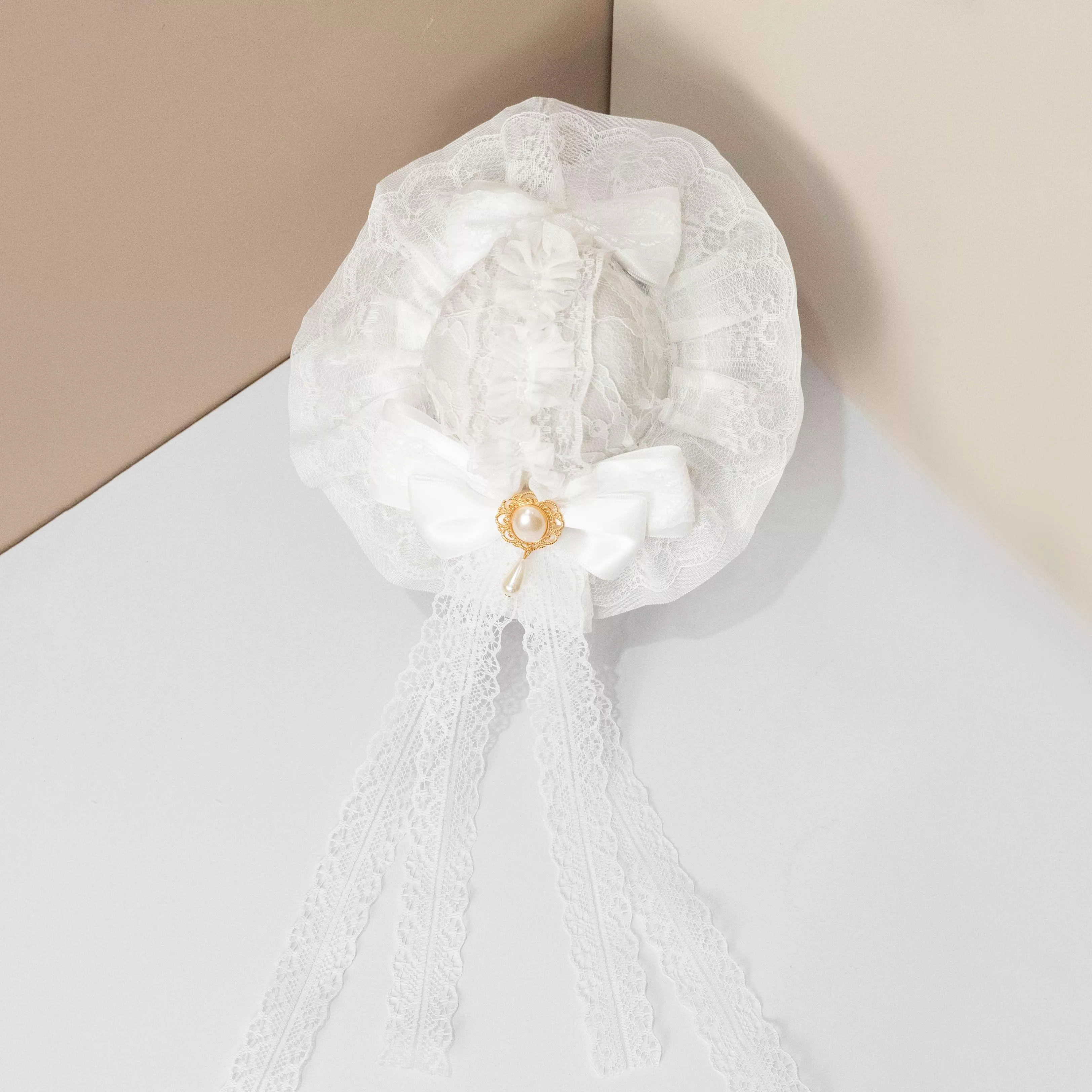 雪祈白環 小禮帽髮夾｜茉紡 手作小禮帽