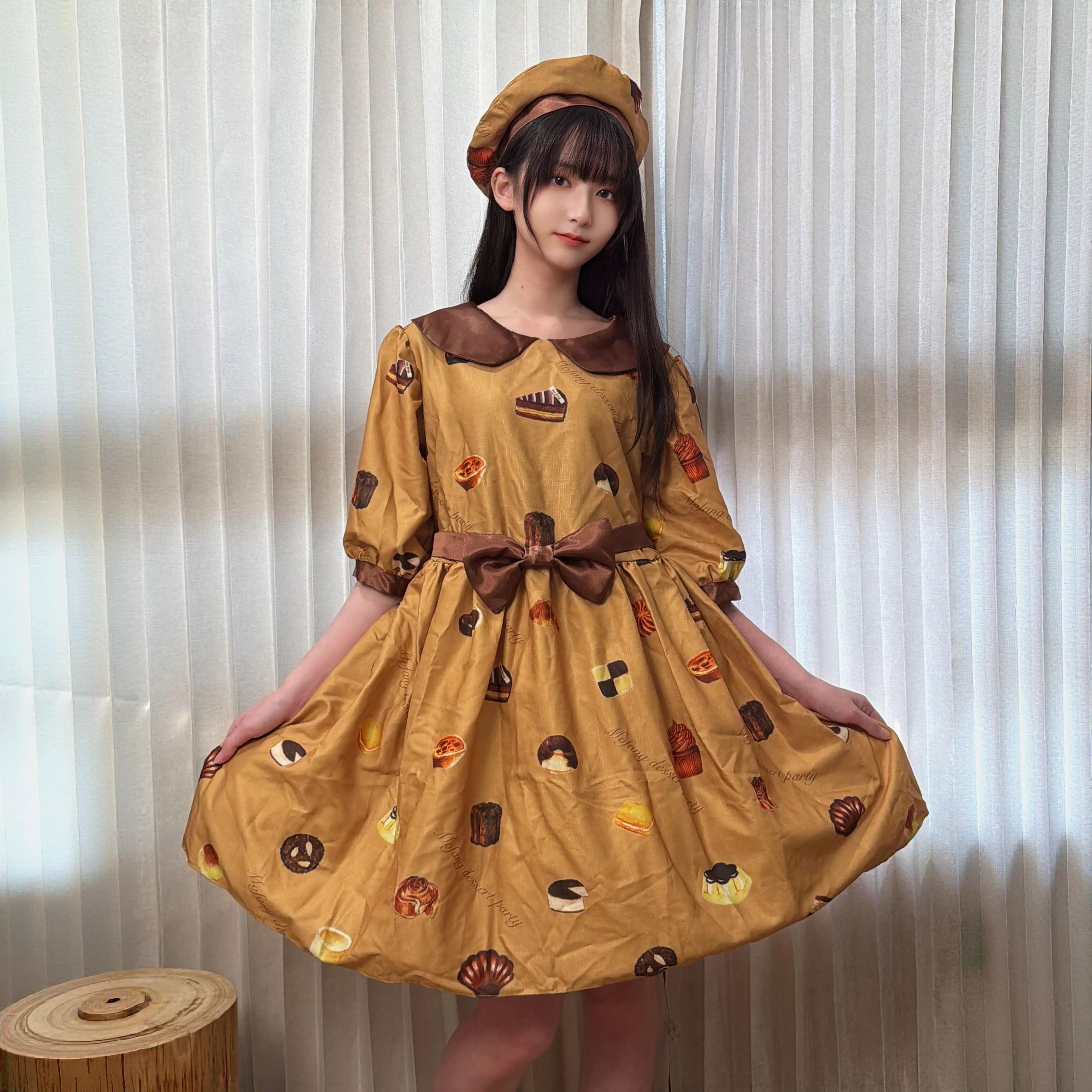 甜點派對 OP｜茉紡原創印花 Lolita 洋裝