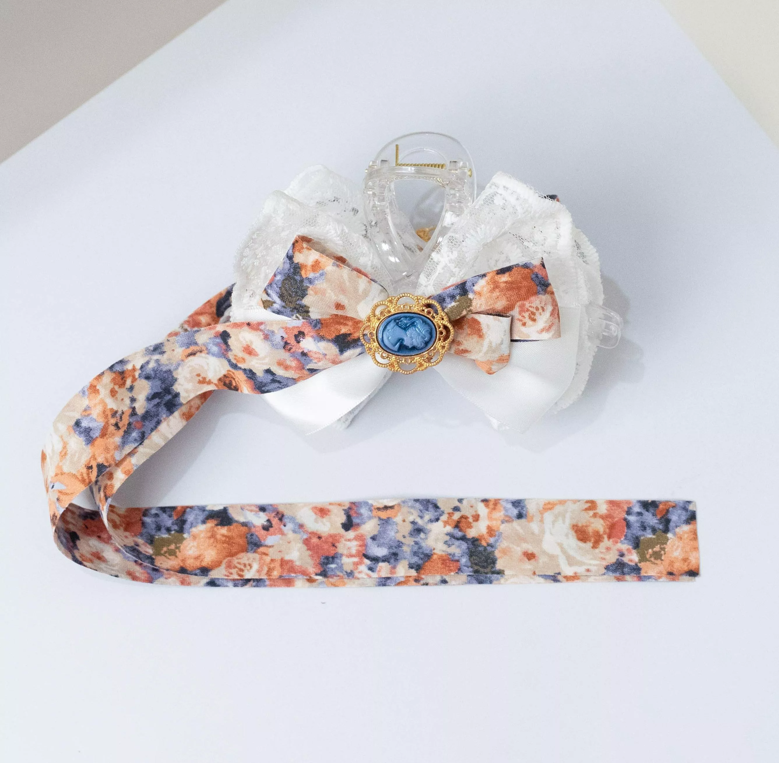 香語花影（靛藍）｜茉紡 手作 飄帶鯊魚夾