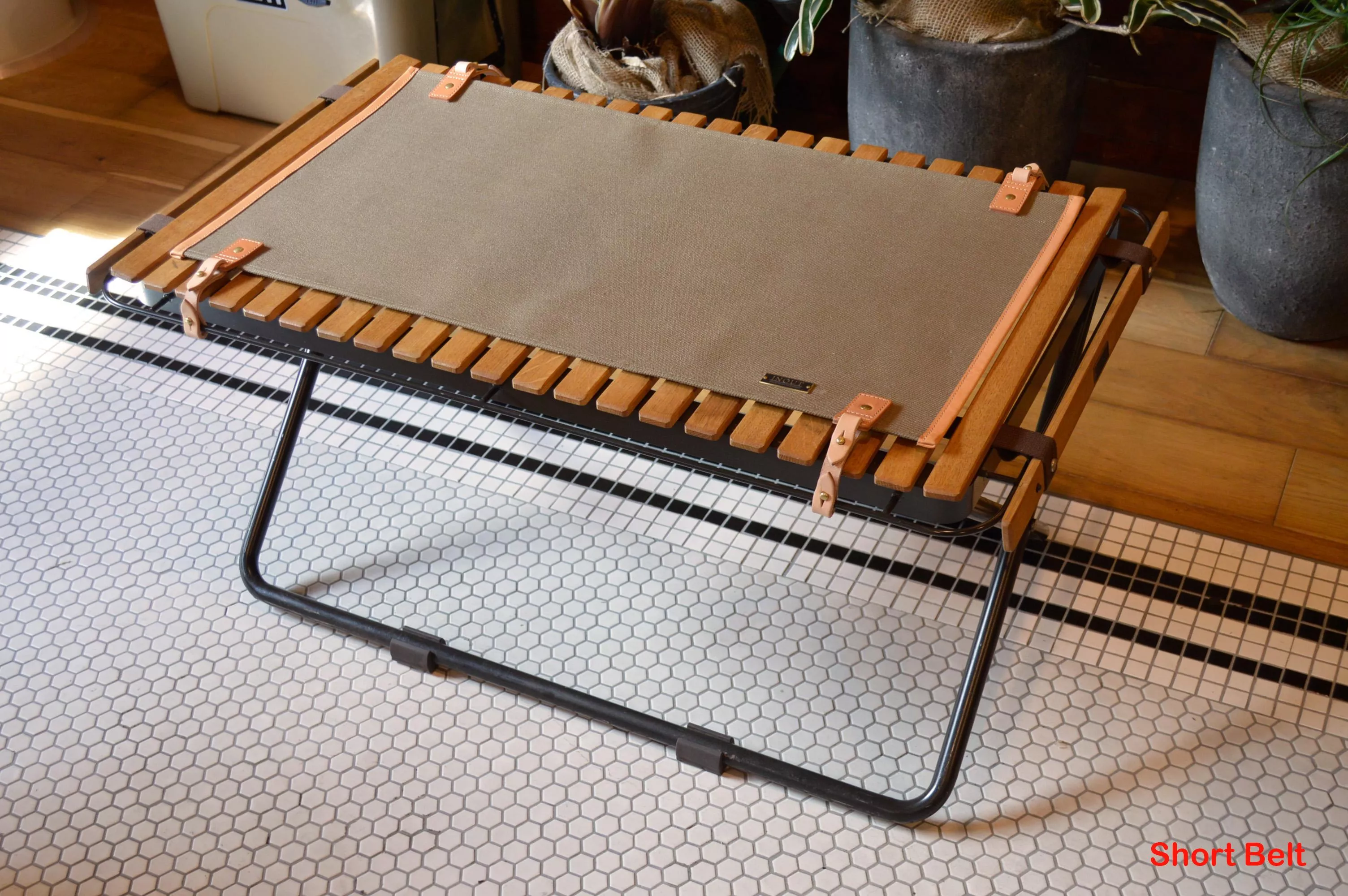 INOUT Turtle Table top