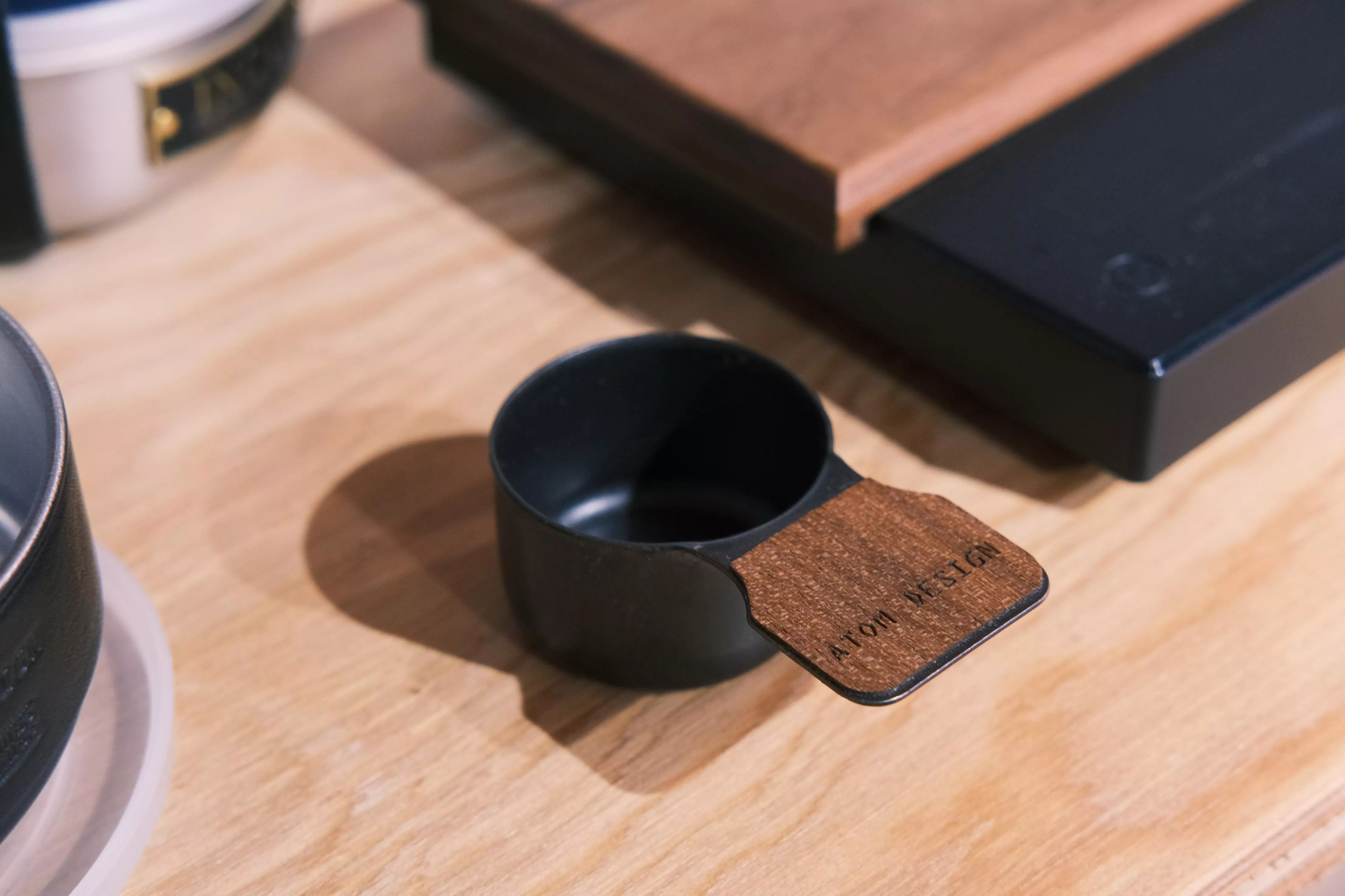 ATOM DESIGN 黑胡桃木貼片咖啡豆匙組