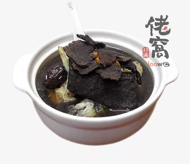 何首烏土雞腿湯