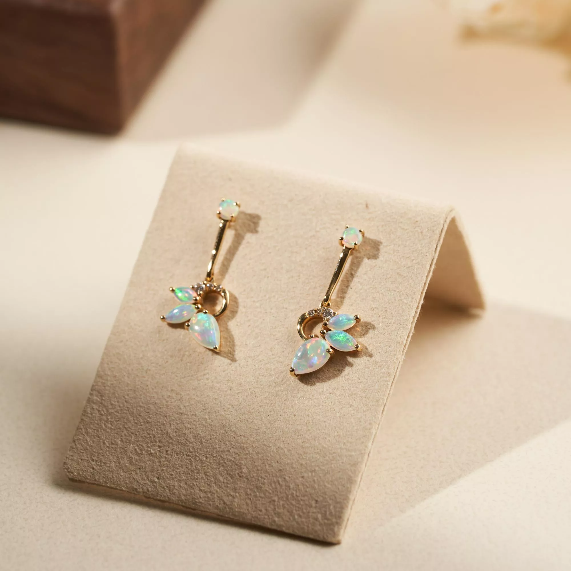 夢幻 天然火彩蛋白石18k耳環