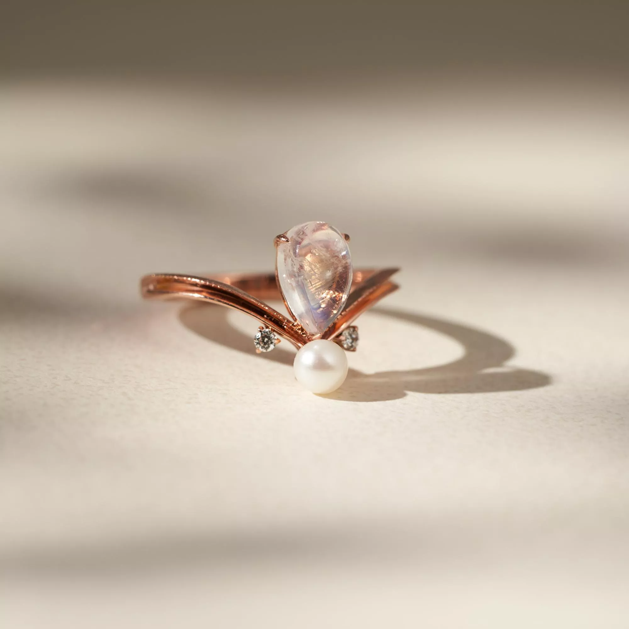 月光湖影-月光石戒指