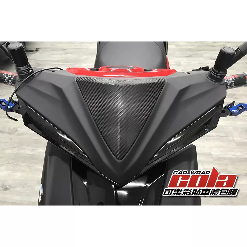 【可樂彩貼】JETS  龍頭小盾 / 霧面卡夢